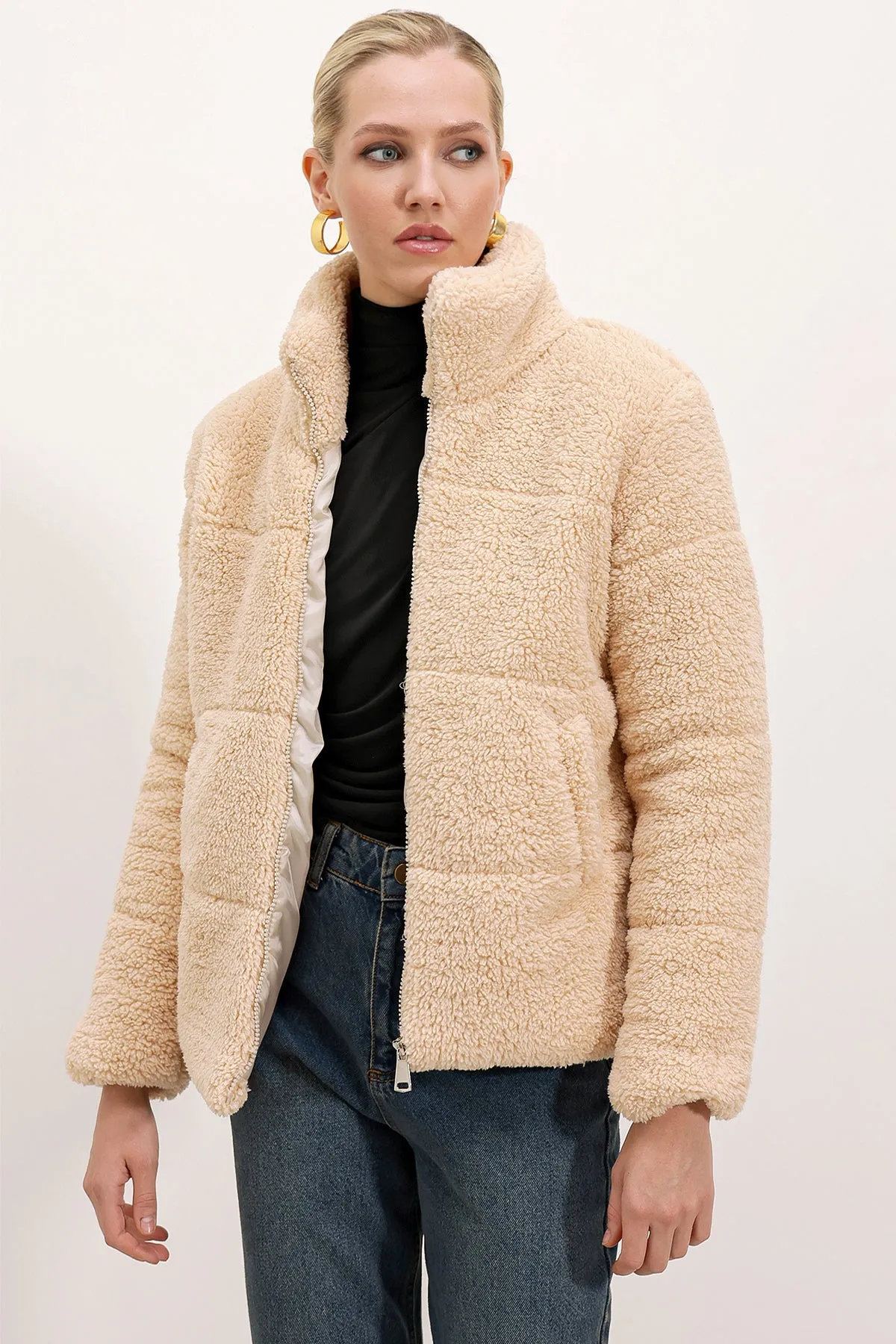 BGD Women Quilted Plush Coat - Cream - Avondale