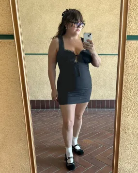Black Lace Trim Sweetheart Tie Front Sleeveless Bodycon Mini Dress