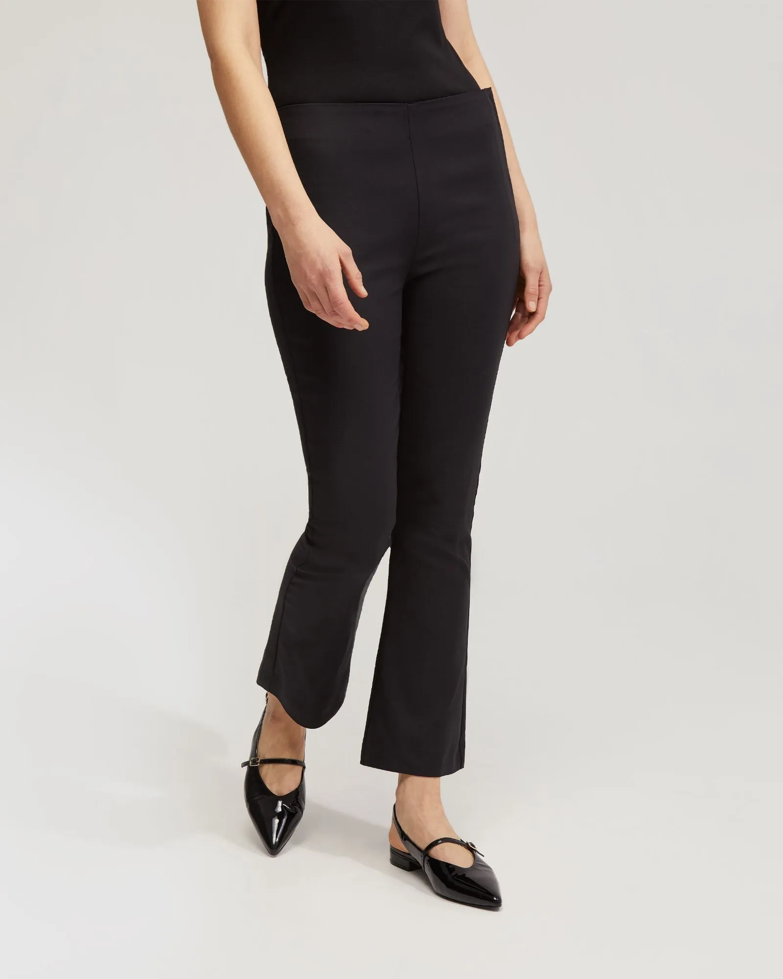 Blade Cropped Flared Pants