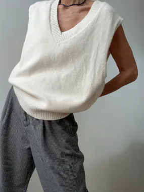 Blended Winter Knit Vest Cream