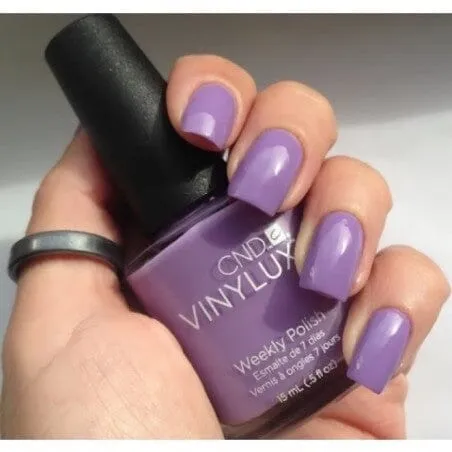 CND VINYLUX - #125 Lilac Longing