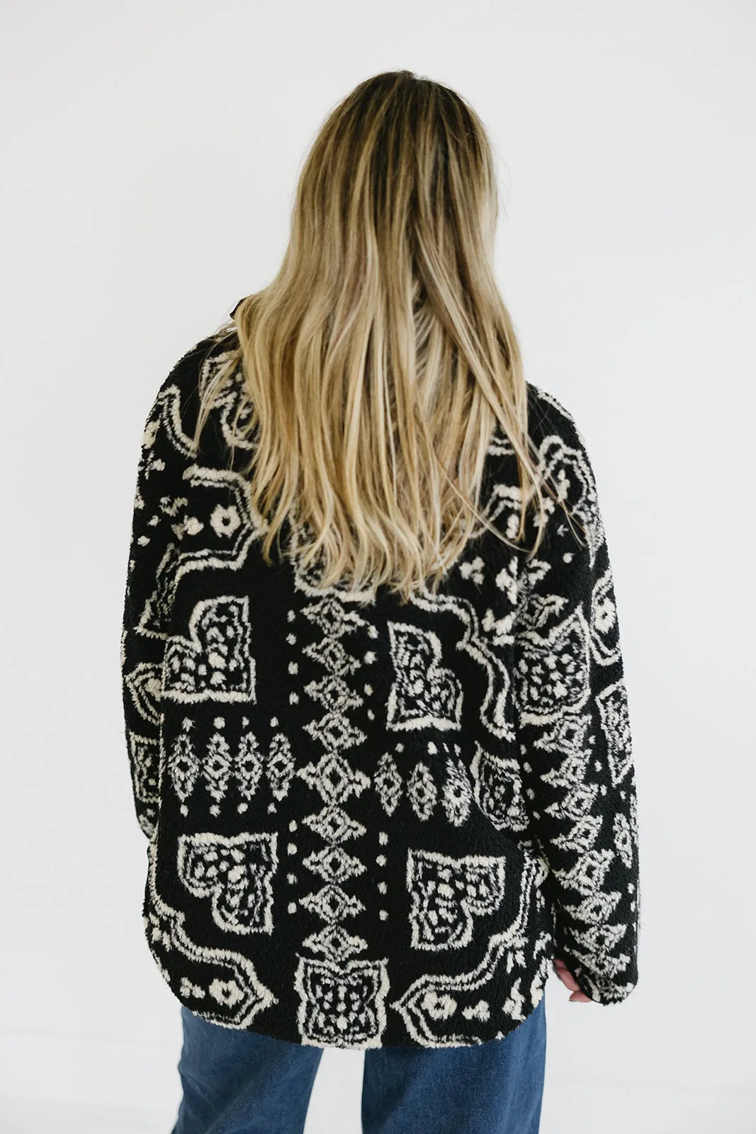 Cozy Sherpa Pullover - Black