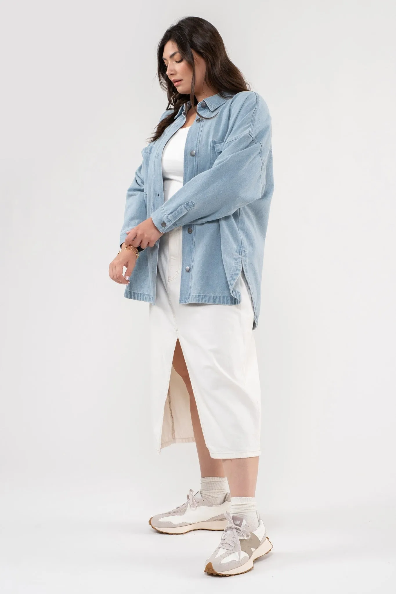 Curvy- Denim Shacket