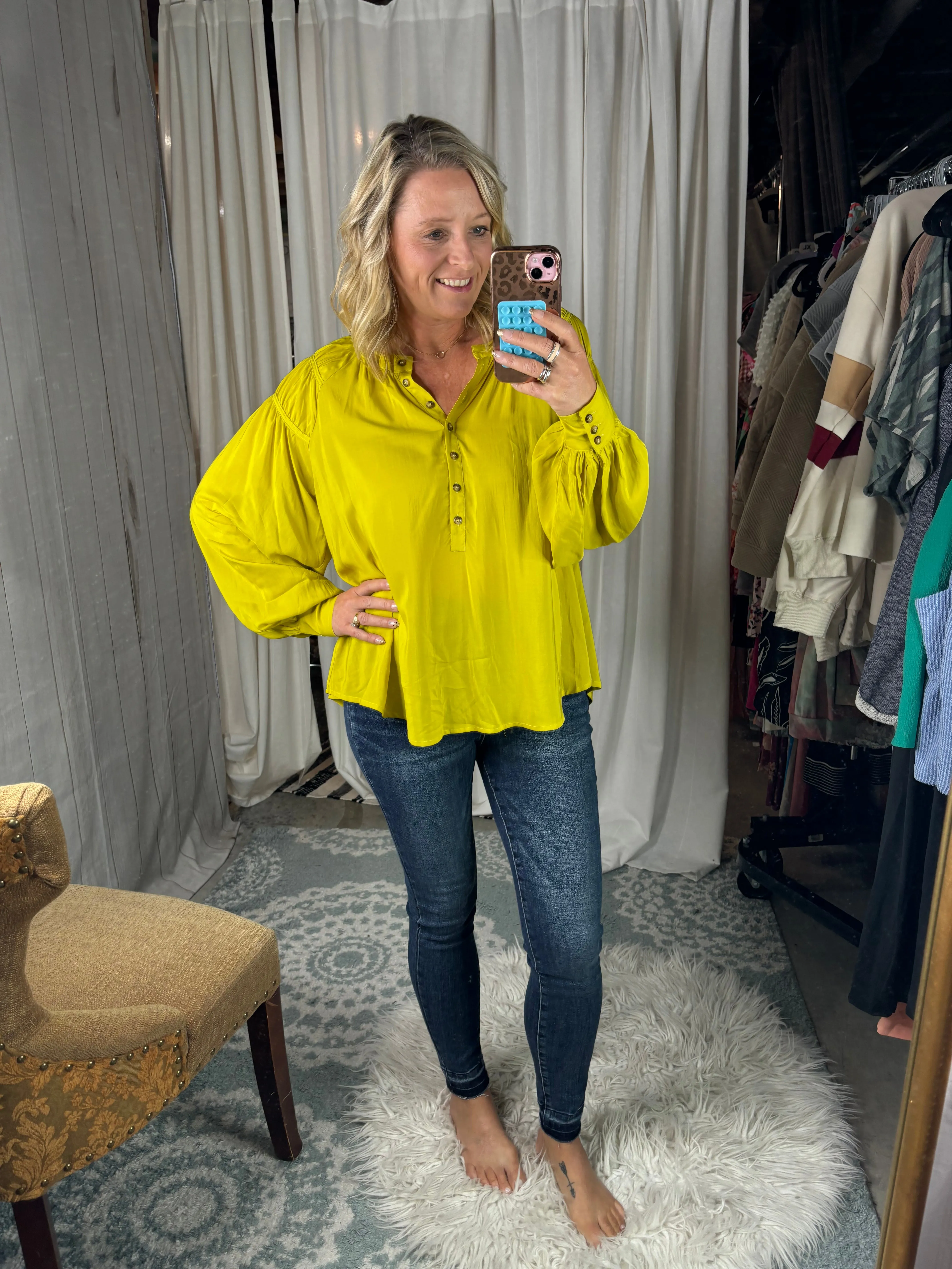 Easel Blouse with Button Sleeve |SFB
