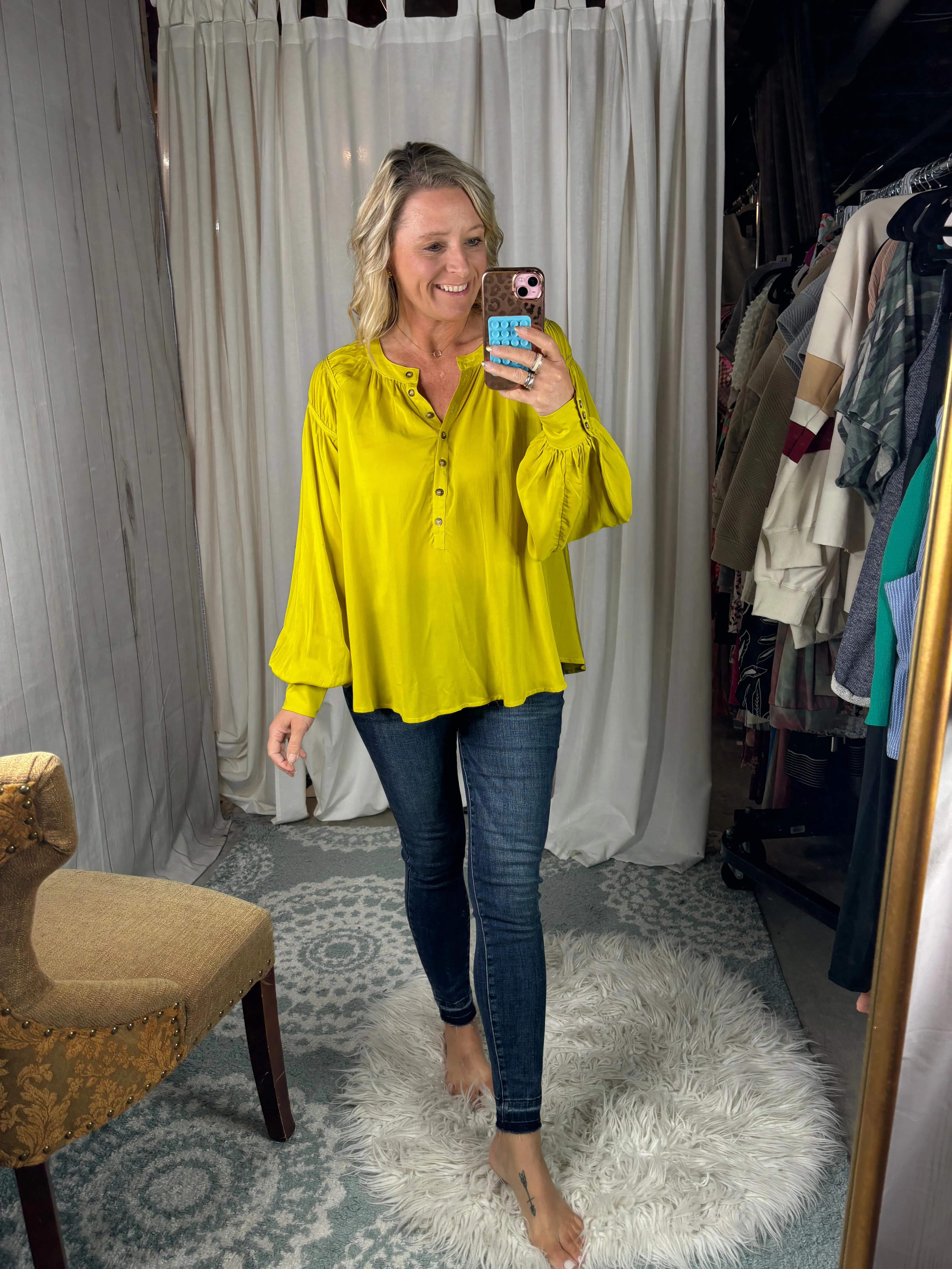 Easel Blouse with Button Sleeve |SFB