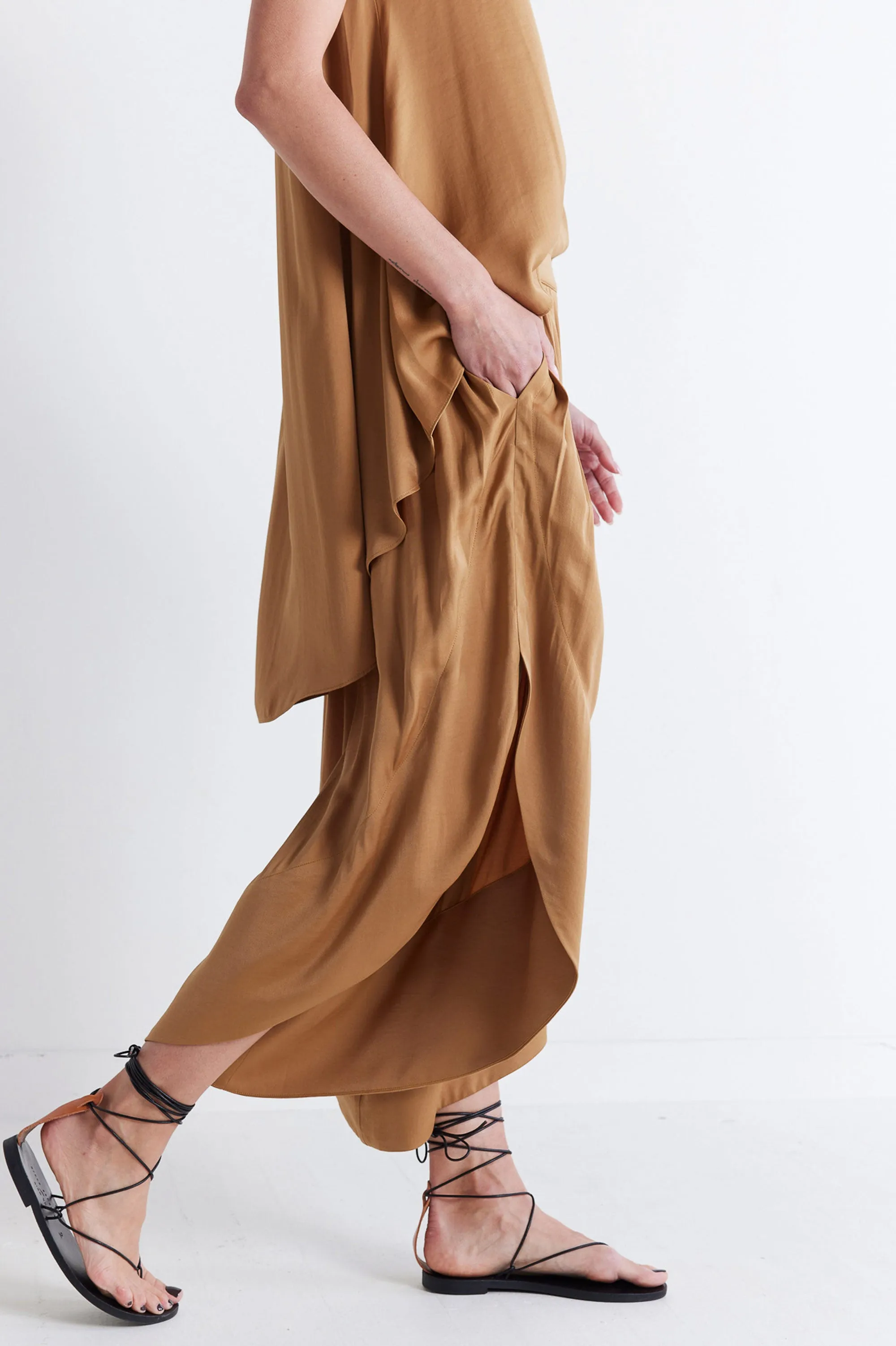 Let it Slide Slinky Pant