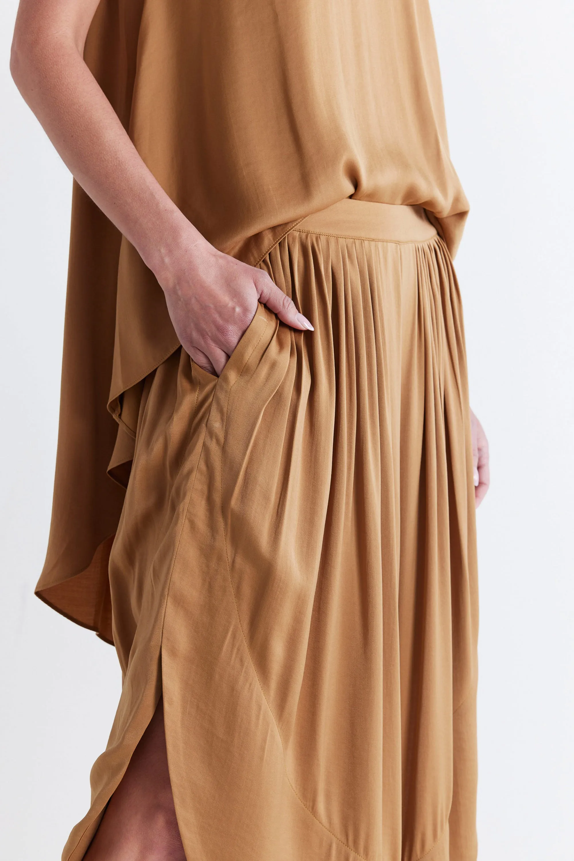 Let it Slide Slinky Pant