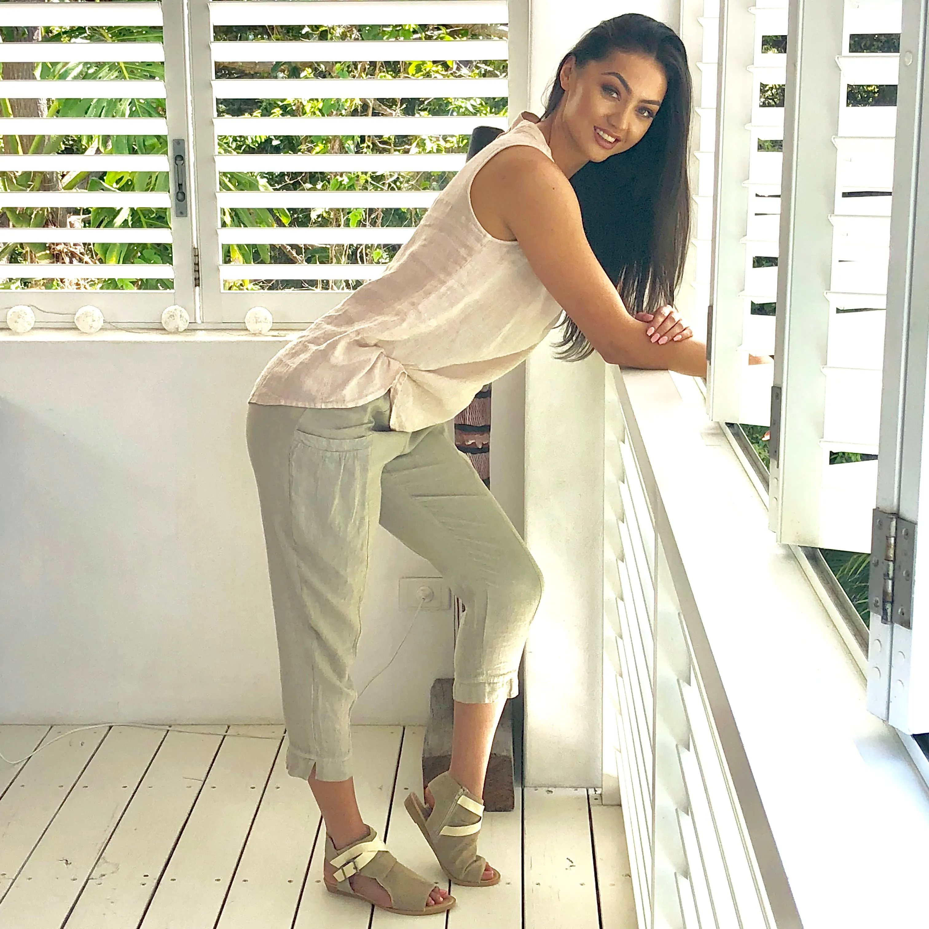 Linen Crop Pants