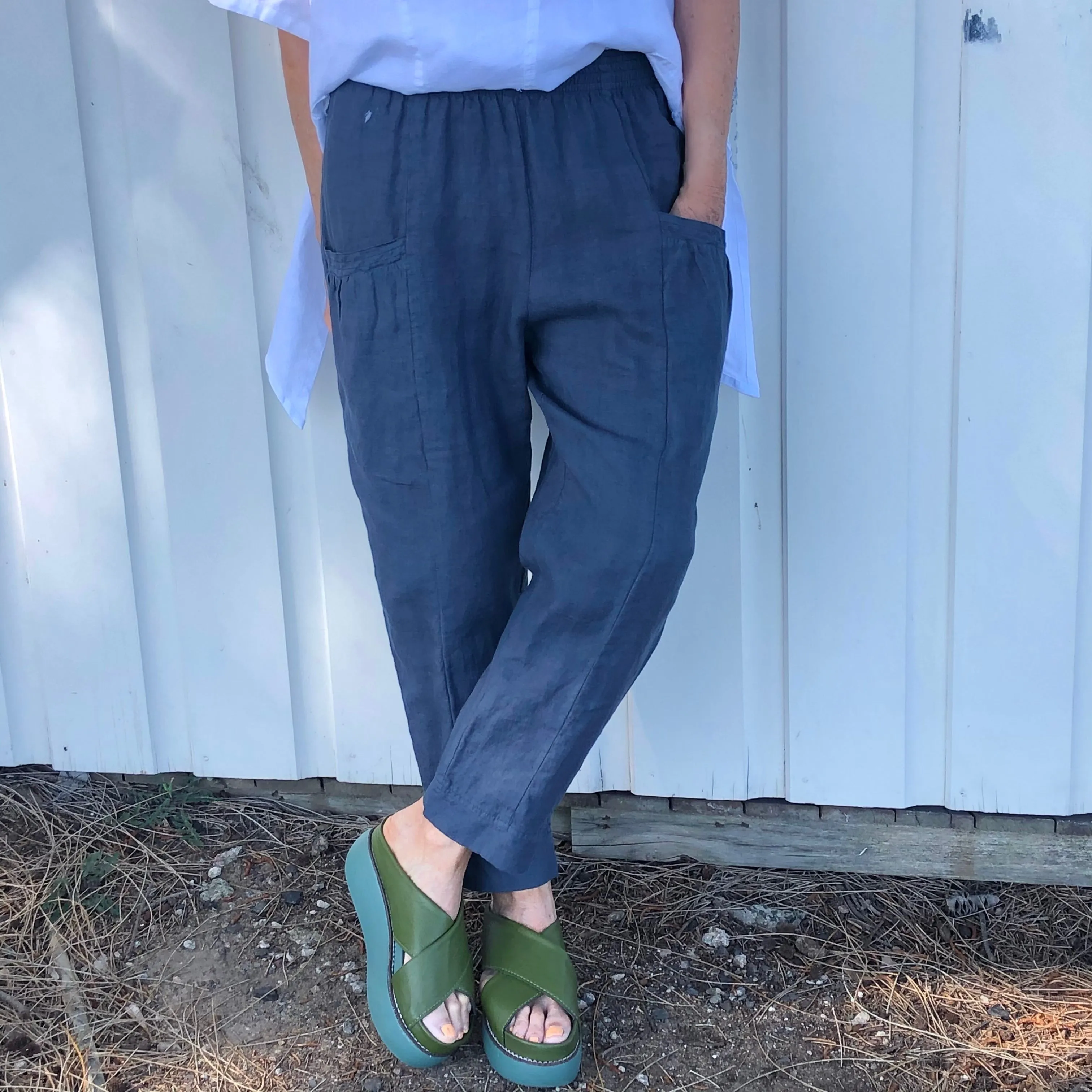 Linen Crop Pants