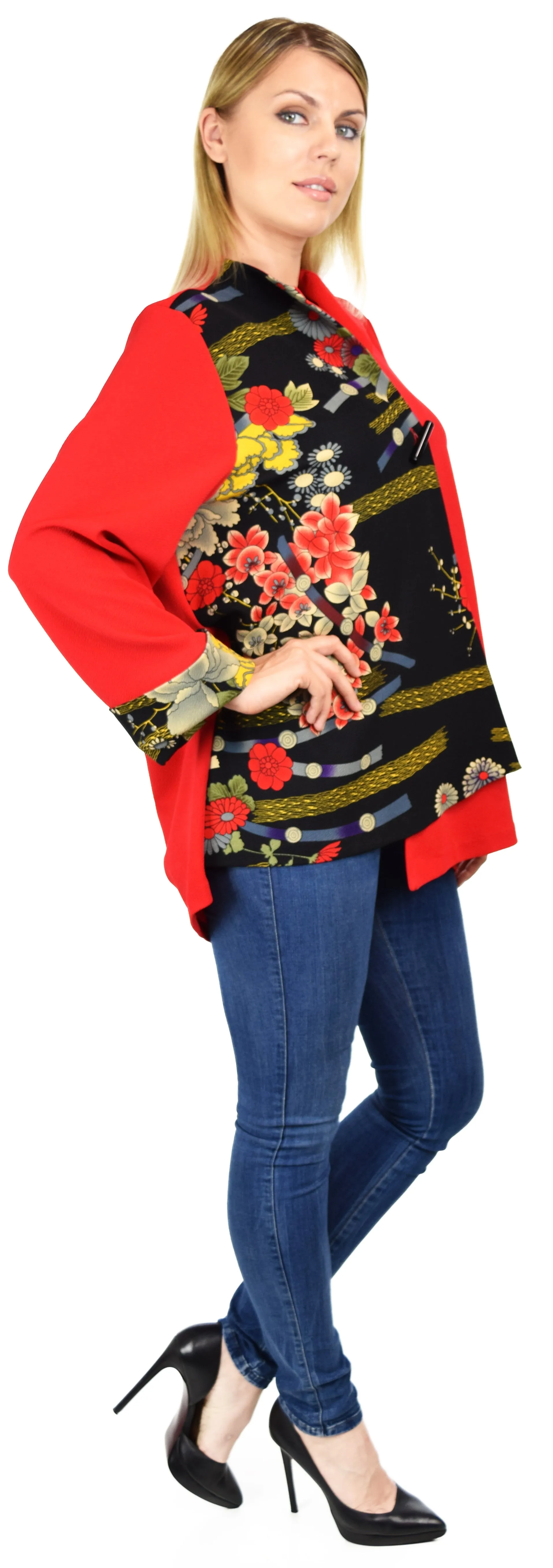 New Travelers Adorable and Chic European cut Jacket Blouse. Small to 2XL