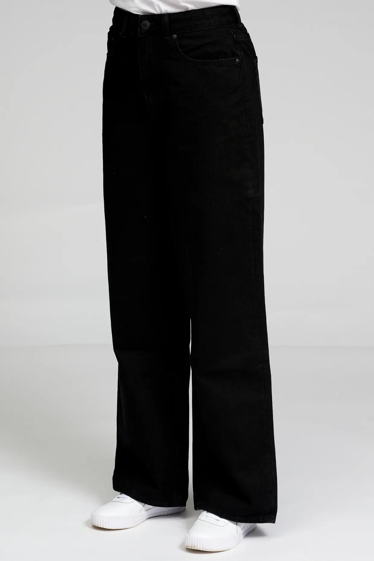 Performance Wide Jeans - Black Denim