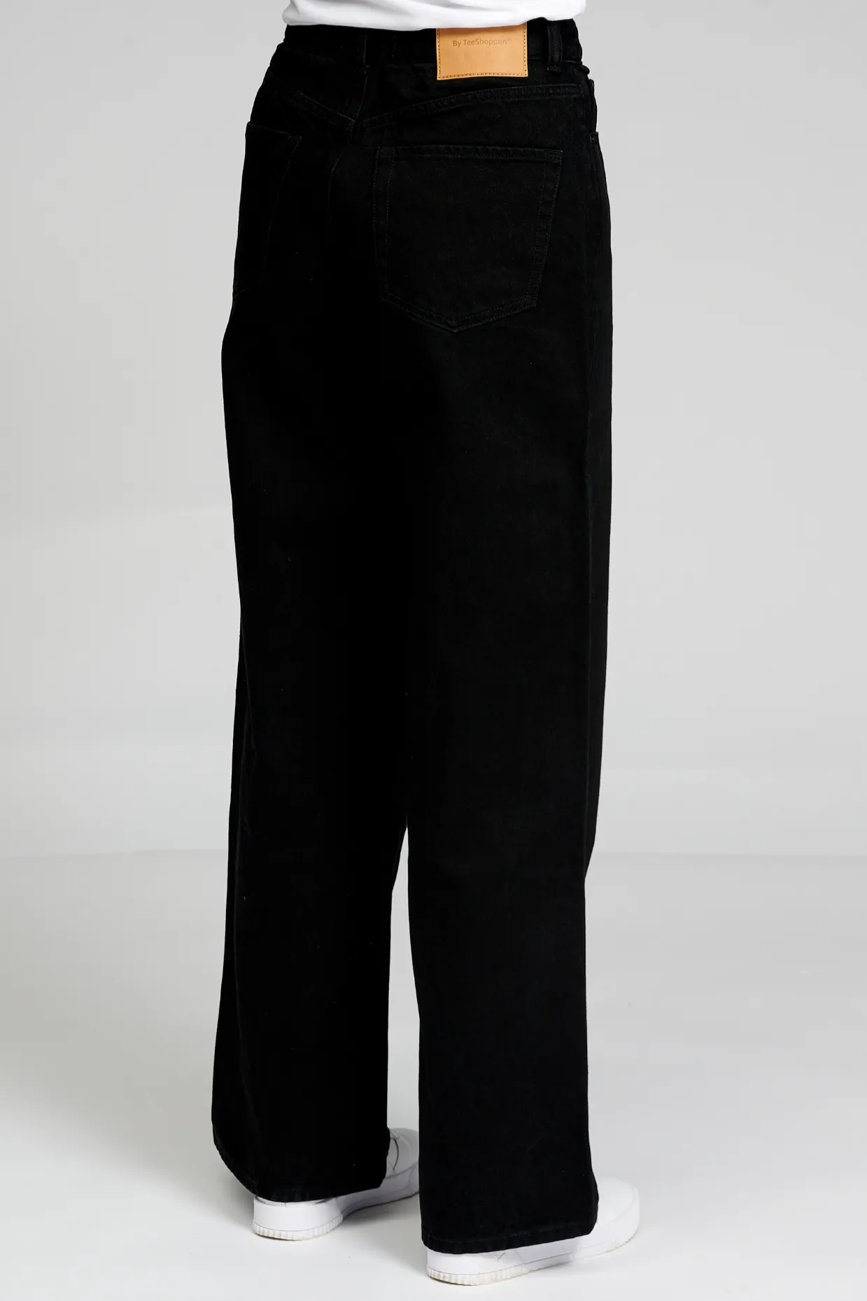 Performance Wide Jeans - Black Denim