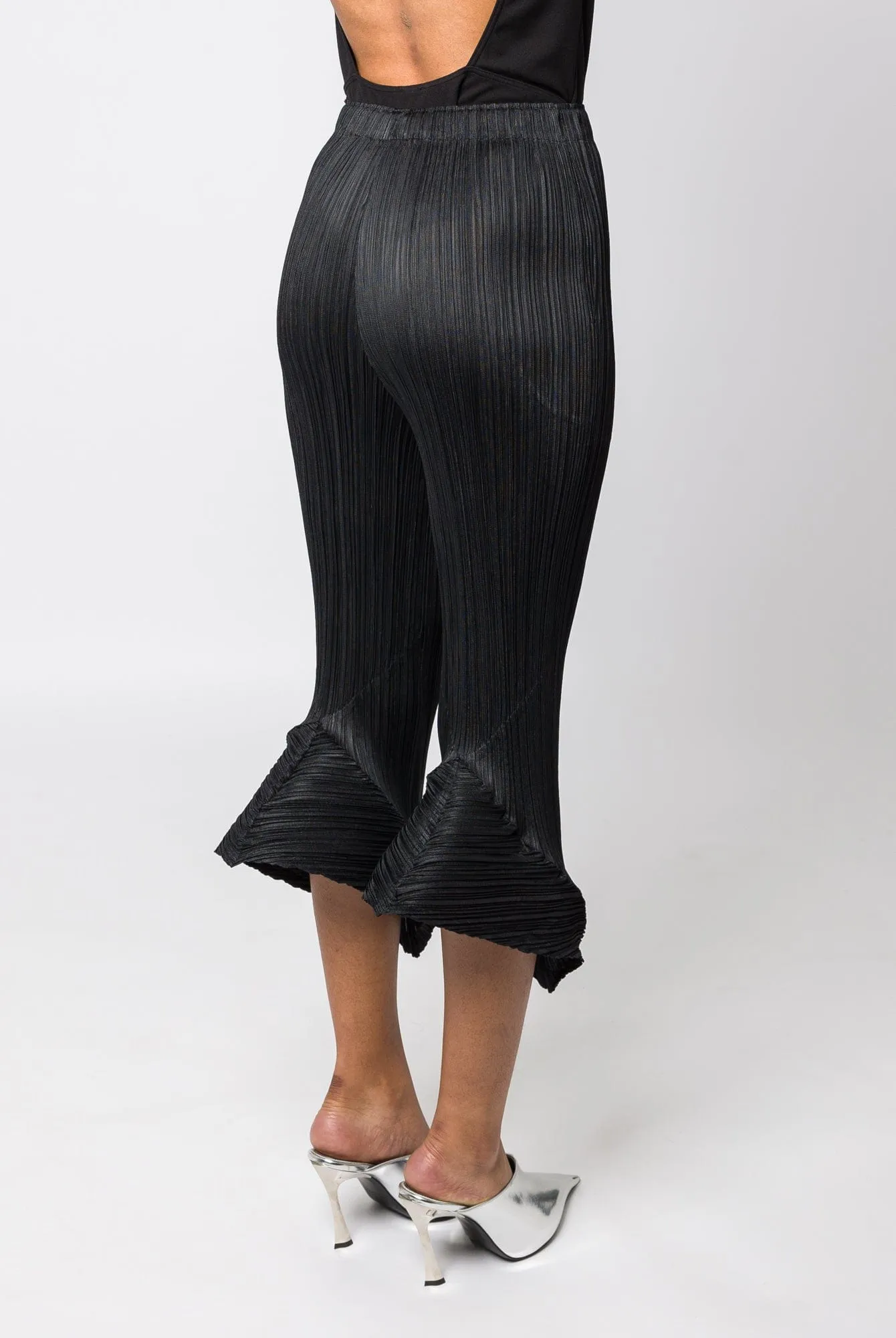 Pleats Please Issey Miyake Thicker Bottoms 2 in Black