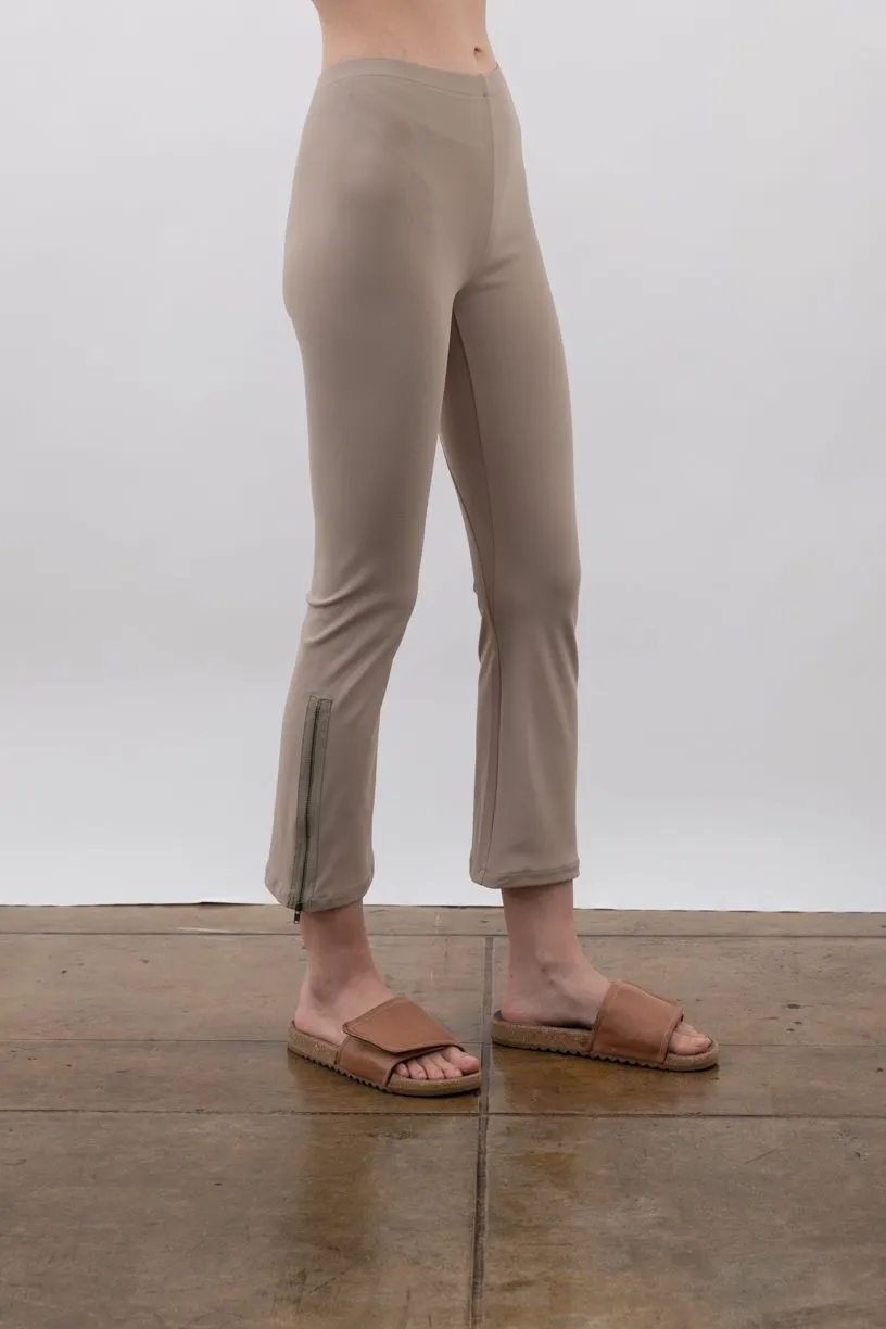 Tech Stretch Cropped Side Zip Legging - MITRA SP24
