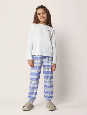 Tween Girls Comfy Regular Fit Long Sleeve Tee And Christmas Fair Isle Printed Jogger Pant 2 Piece Pyjama Set