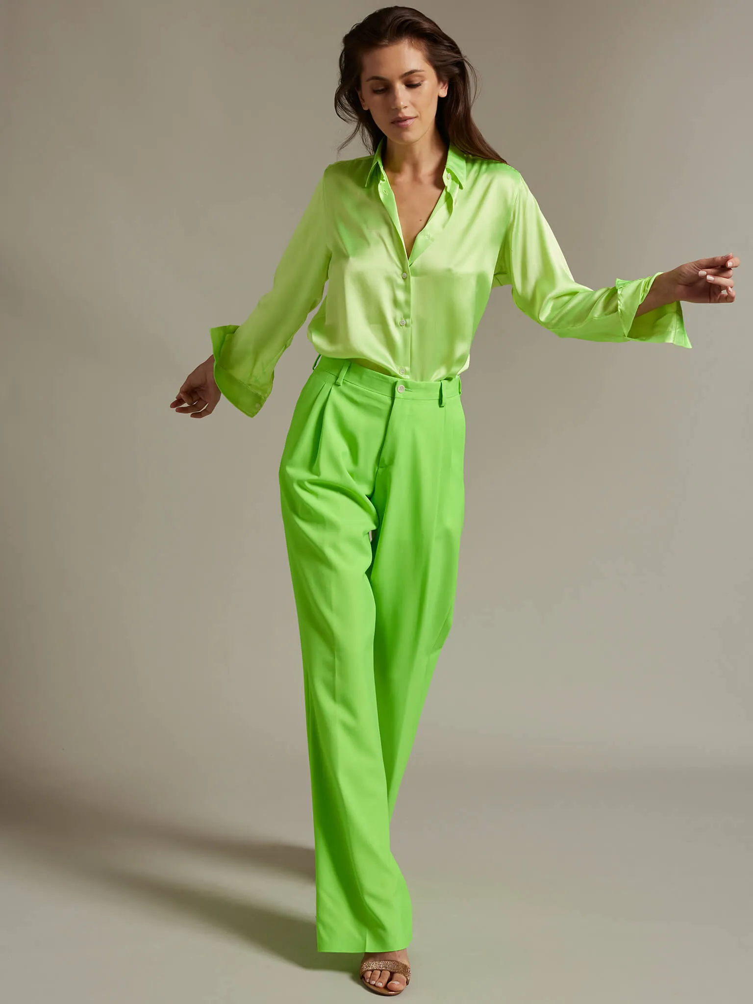 Women’s Baggy Double Pleated Pant In Lime Green